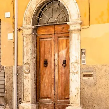 Apartment In A *
